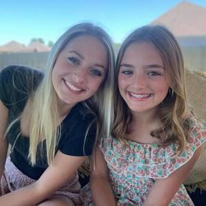 Meet your Posher, Leigh